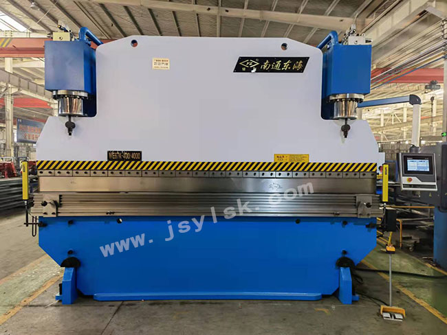 WE7K系列數(shù)控折彎機(jī) WE7K系列數(shù)控折彎機(jī)